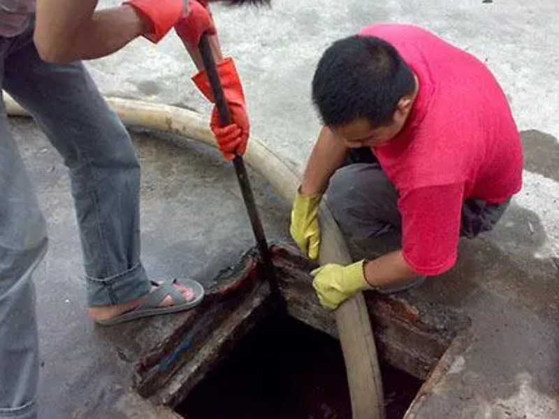 贵阳24小时服务 专业疏通室内外化粪池、下水管道