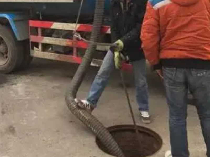 贵阳专业清洗管道、抽粪疏通、改道防水补漏、水电维修