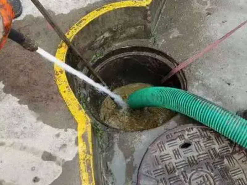 贵阳马桶疏通_蹲坑_专业疏通机，疏通剂疏通