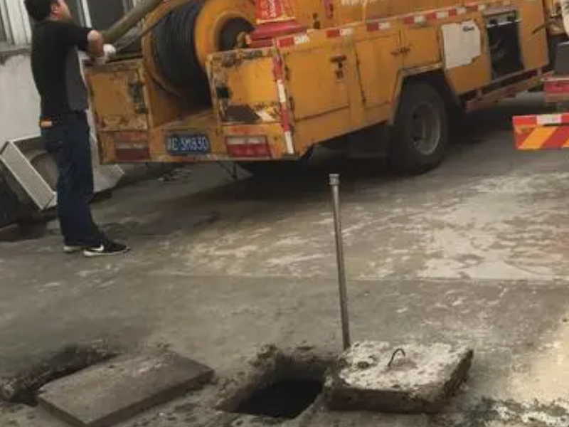 贵阳专业管道疏通、管道维修、管道清洗、全市24小时