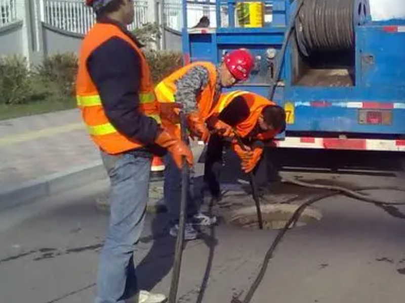 贵阳清理化粪池公司电话一贵阳清理化粪池一车多少钱？